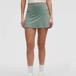 NWT: Lululemon Align High-Rise Skirt
Crater Blue, Size 8